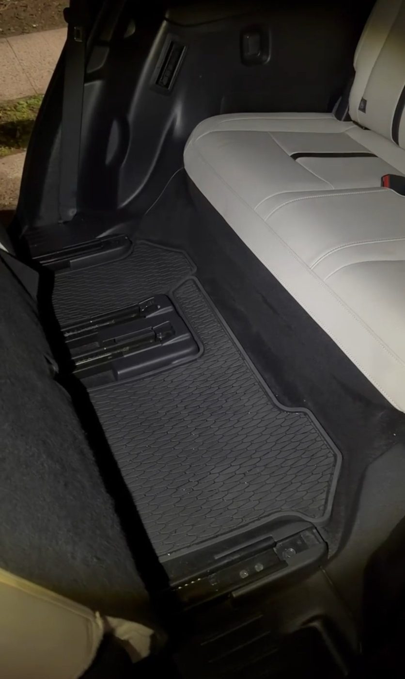 SUV third-row floor after detailing